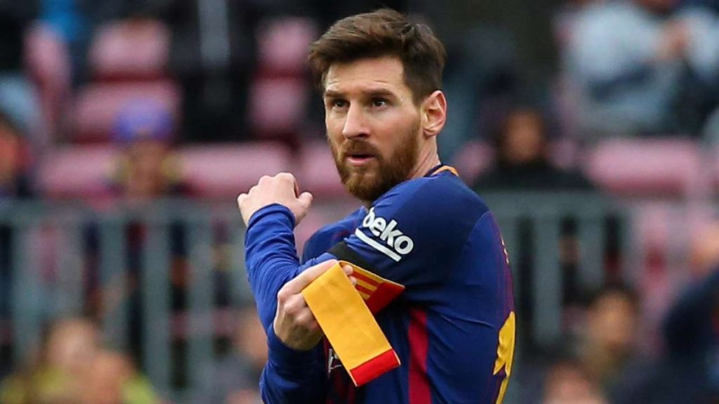 القائد ميسي ينضم إلى برشلونة اليوم