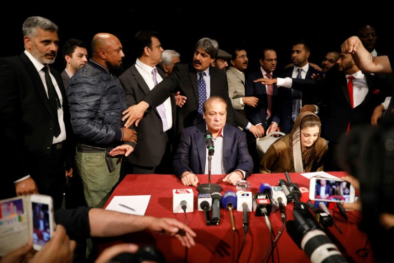 نواز شريف سيعود إلى باكستان رغم الحكم عليه بالسجن