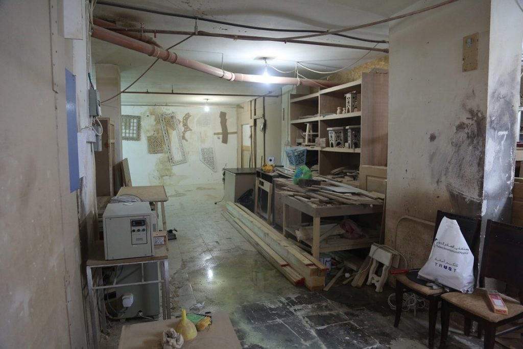 حريق عمارة في الجليب يكشف عن مخالفات تعرض الأرواح والممتلكات للخطر
