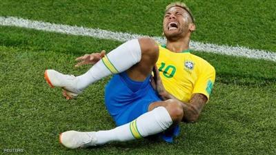 مونديال روسيا.. نيمار ضيّع 14 دقيقة بسقوطه المتكرر على أرضية الملعب