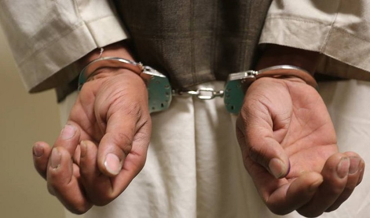 إيران تعتقل أحد علماء أهل السنة