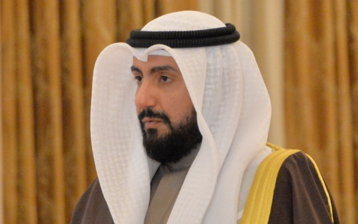 وزير الصحة: واثقون من قدرة خريجي “الطب” على تحمل مسؤولياتهم المهنية