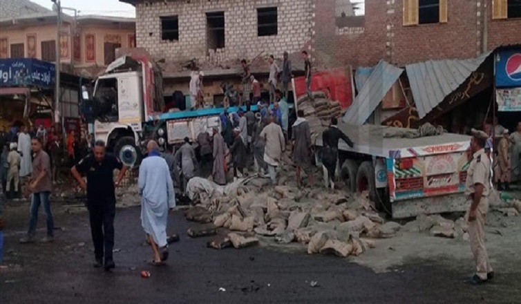 مصرع وإصابة 40 شخصًا بحادث مروع في صعيد مصر