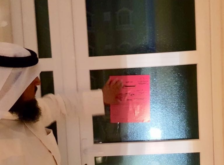 إنذار سكن للعزاب وإزالة 57 إعلانًا في #جابر_الأحمد