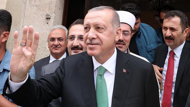 أردوغان: نستعد لاستخدام عملتنا المحلية في التجارة مع روسيا وإيران والصين