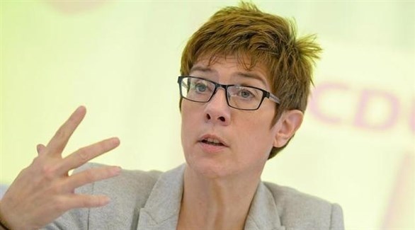 مسؤولة ألمانية تقترح إلحاق اللاجئين بالخدمة العامة