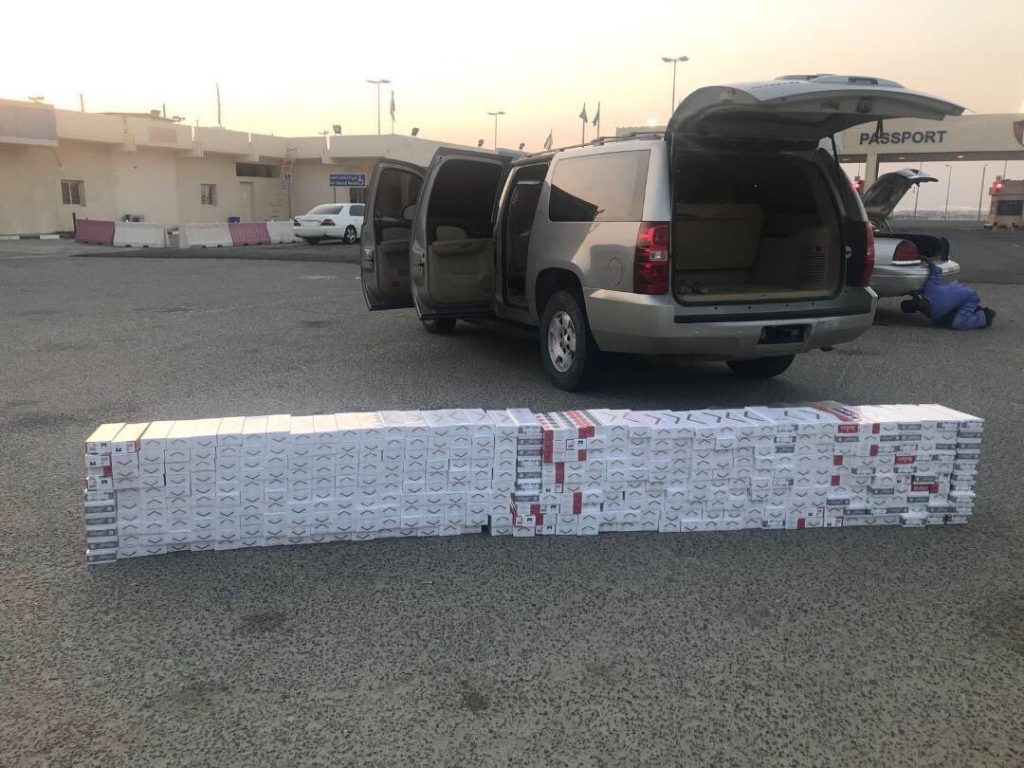 فيديو| 400 كرز سجائر تفشل في الهروب عبر النويصيب