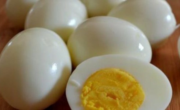 “علماء”: هذا ما يحدث إذا تناول الإنسان البيض يوميًا