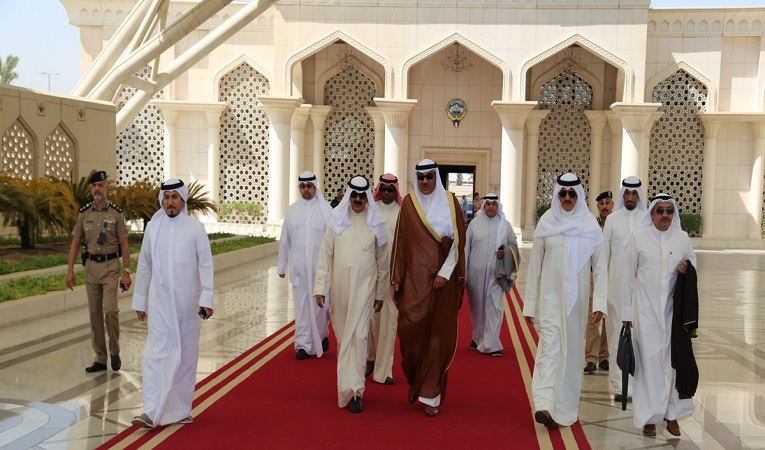 وزير الخارجية يتوجه إلى مصر