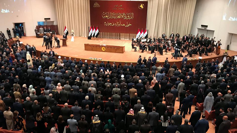 ما حقيقة اتهامات بيع المناصب القيادية في العراق؟