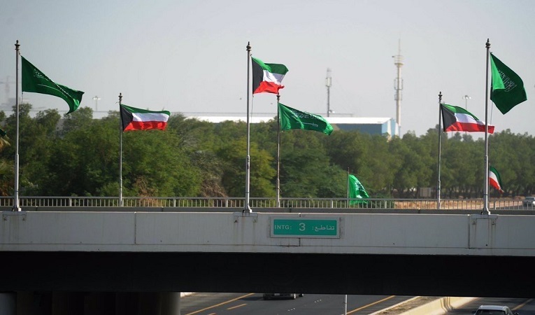 “الداخلية” تذكر بموعد إغلاق بعض الطرق وأسماء الطرق البديلة تزامنًا مع زيارة ولي العهد السعودي