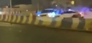 فيديو| مطاردة مثيرة بين دورية شرطة ومستهتر