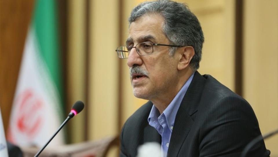 مسؤول إيراني: الوضع الاقتصادي سينهار خلال 3 أشهر