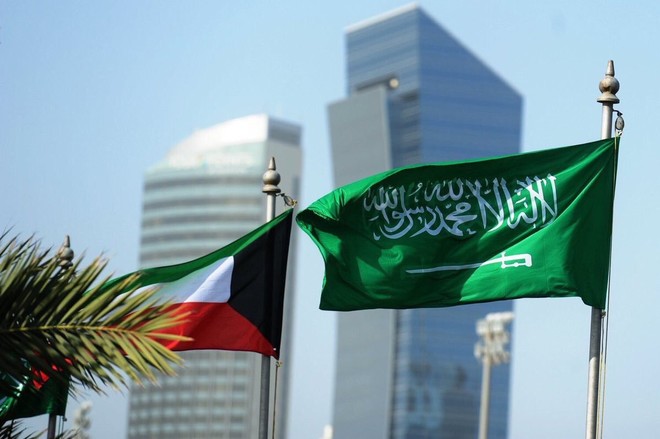 #محمد_بن_سلمان يناقش استئناف إنتاج النفط بالمنطقة المحايدة مع #الكويت