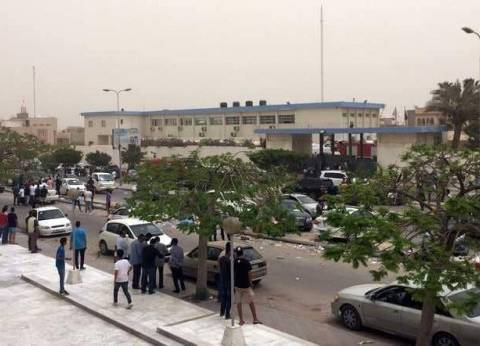 الشرطة الليبية: فرار مئات المعتقلين من سجن قرب طرابلس