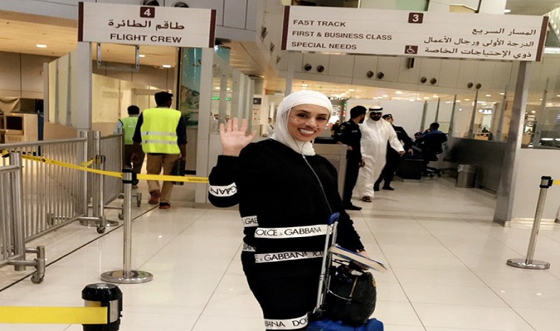 صورة | محاربة السرطان #شيماء_العيدي تبدأ رحلة جديدة للعلاج