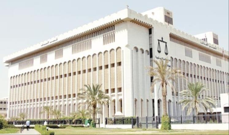 طالب يقاضي وزير التربية.. وتعويض مالي بـ 1001 دينار