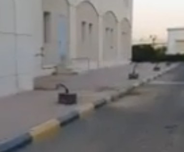 فيديو| اختفاء أعمدة إنارة احدى دور رعاية وزارة الشؤون