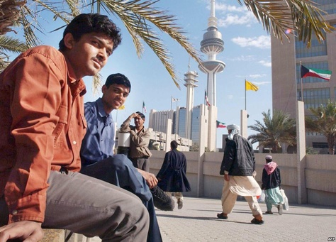 إبعاد 13 ألف وافد في 9 أشهر.. “غير لائقين صحياً “