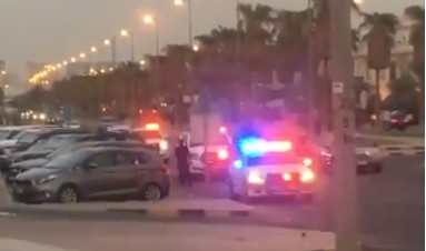 فيديو..تواجد أمني في محيط اعتصام جمهور #القادسية امام اتحاد الكرة #جمهور_القادسية_ينتفض