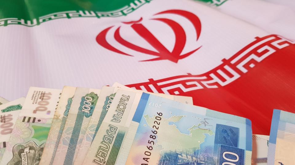 إيران على وشك السقوط اقتصاديا وأزمتها الأصعب من 75 سنة