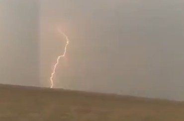 فيديو| البروق شمال الرتقة