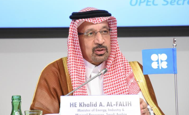 السعودية ترفع إنتاج النفط