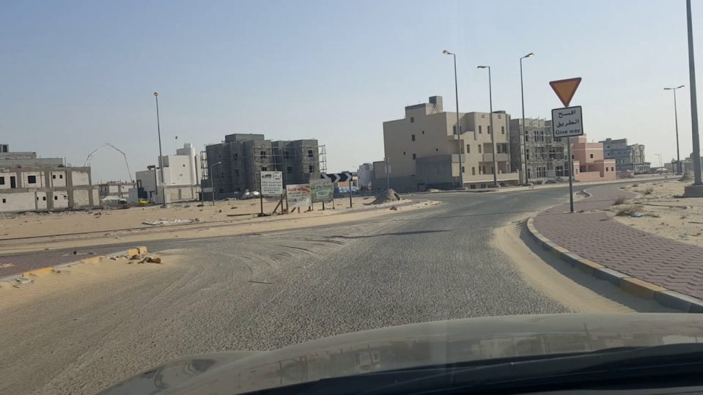 توصيل المياه العذبة لمنطقة الخيران السكنية بالكامل