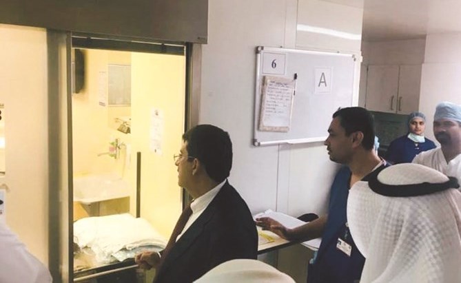 وكيل «الصحة» زار المصابين في إنفجار محول سلوى