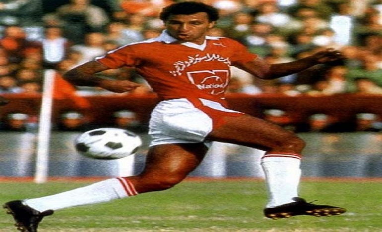 “الفيفا” يحتفل بميلاد أسطورة الملاعب الأفريقية والعربية والمصرية