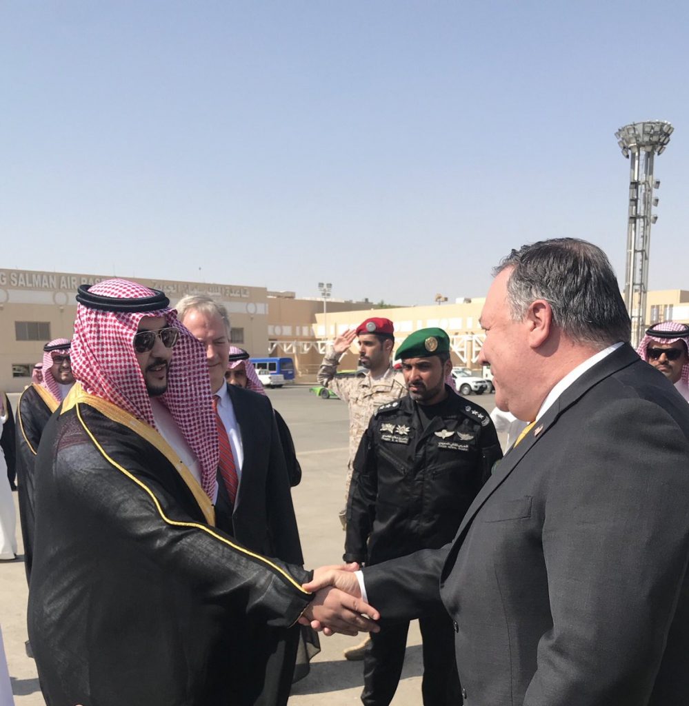 الصور الأولى لوصول وزير الخارجية الأمريكي إلى #الرياض.. وهذا جدول الزيارة!
