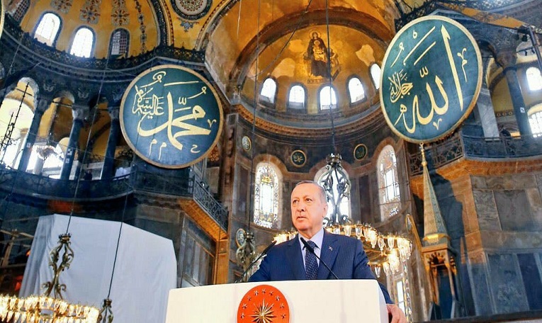 أردوغان: تركيا هي الوحيدة القادرة على قيادة العالم الإسلامي!!