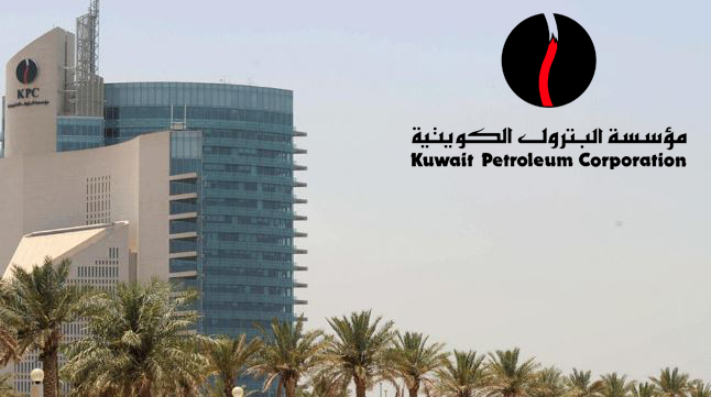 للمرة الأولى.. “البترول” توقع اتفاقية لتزويد مصفاة صينية خاصة بالنفط