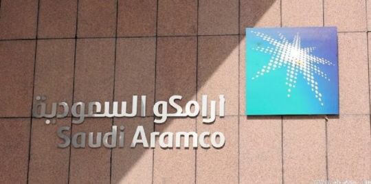 أرامكو السعودية توقع 15 صفقة بأكثر من 30 مليار دولار