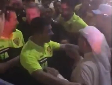 فيديو| غضب كبير من جماهير القادسية ومطالبة المدرب بالرحيل #القادسيه_السالميه