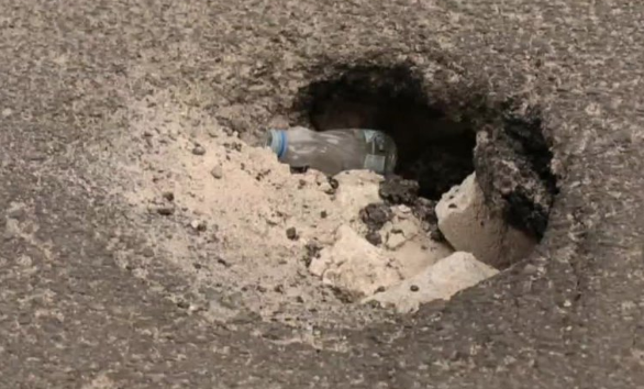 وضع الشوارع ” المزري ” أدى إلى تكدس مروري وازدحام وارتفاع معدلات الحوادث