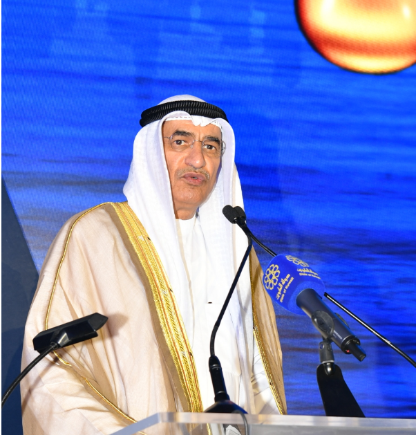 وزير النفط : الطاقة الإنتاجیة لغاز الجوراسي بلغت حوالي 175 ألف برمیل یومیا من النفط الخفیف