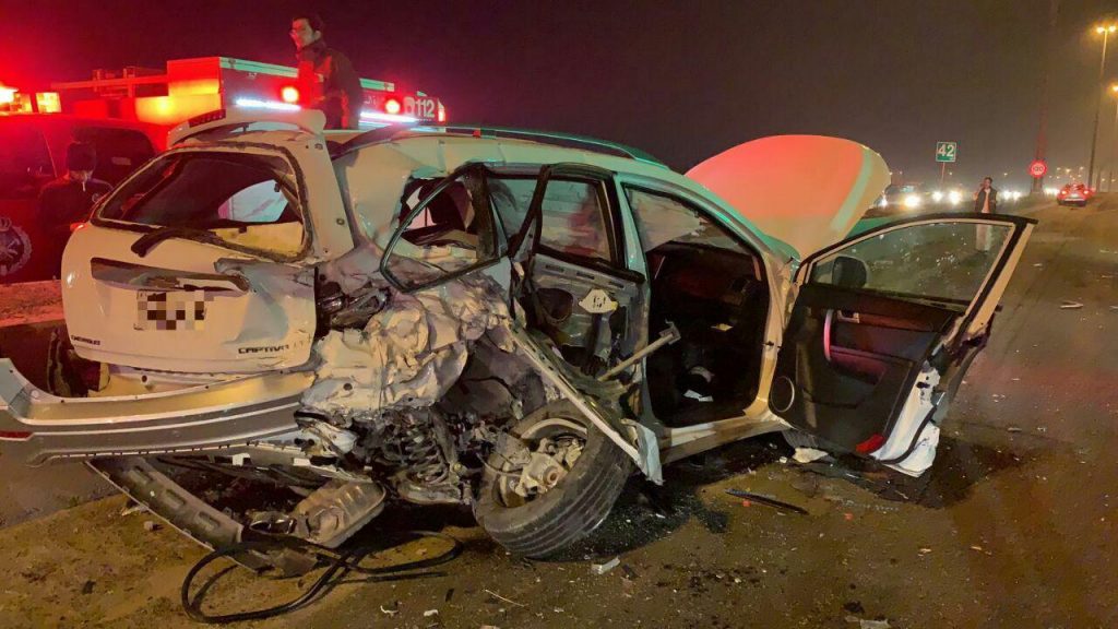 اصابة شخصين في حادث تصادم على طريق جاسم الخرافي