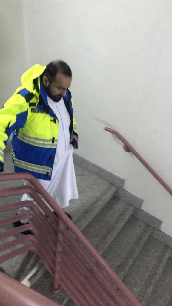 وزير الصحة يواصل جولاته التفقدية على المستشفيات #أمطار_الكويت