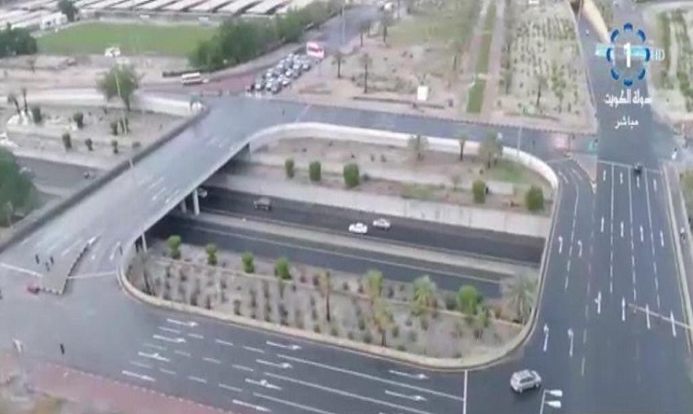 #الكويت_تغرق | “الطوارئ الطبية”: 100 سيارة إسعاف تعمل على تلبية البلاغات الواردة ونقل الحالات الطارئة #امطار_غزيره_علي_الكويت