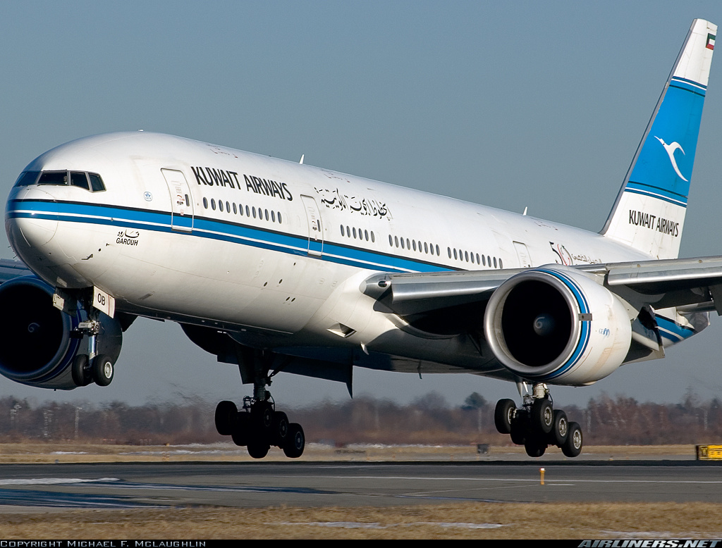 “الكويتية” تؤجر طائرتين لحل مشكلة احتجاز المياه لعدد من الطائرات في (T4)