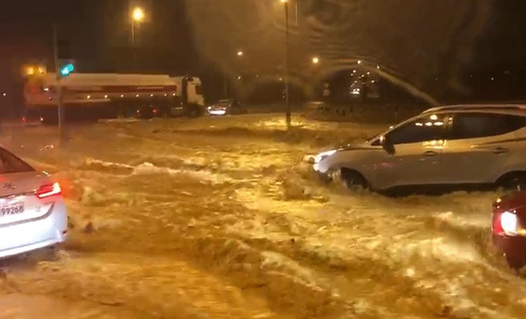 “الأرصاد”: الأمطار المتوقعة قد تؤدي إلى سيول على بعض المناطق