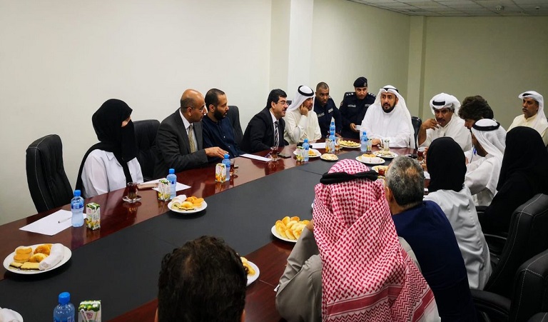 وزير الصحة يتفقد سير العمل في عدد من المستشفيات والمراكز الصحية #الكويت_تغرق