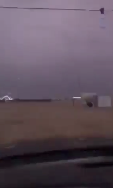 أمطار رعدية على بعض المناطق الآن #شكرا_حكومه_شكرا_شعب