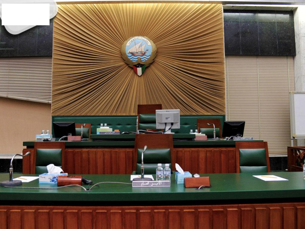 “البلدي”: لا تعسف مع عمال النظافة