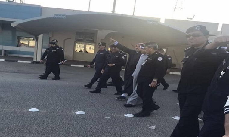 بعد زحام تاريخي.. وكيل وزارة الداخلية يصل إلى منفذ النويصيب