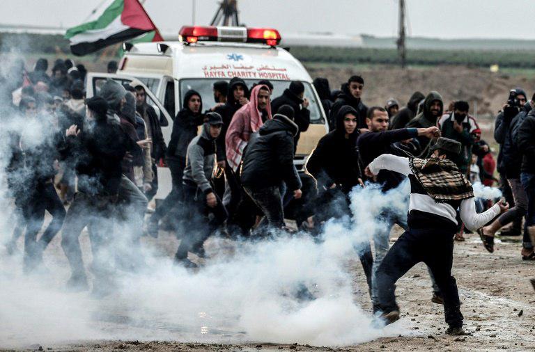 جيش الاحتلال يستهدف موقعاً لحماس ردا على إطلاق صاروخ من قطاع غزة