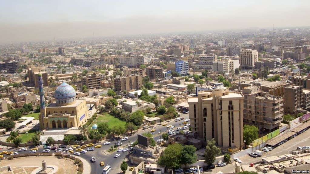 السفارة الأمريكية تحذر مواطنيها من السفر إلى العراق