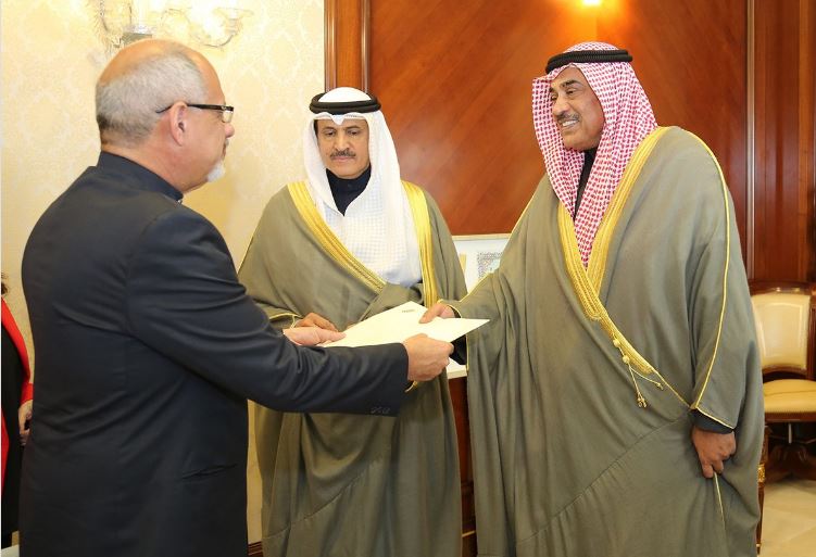 وزير الخارجية يتسلم نسخة من أوراق اعتماد السفير الجديد لفنزويلا
