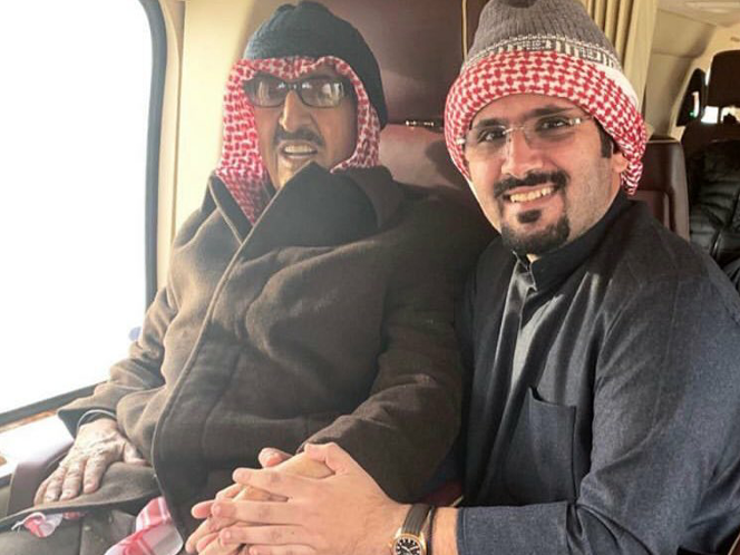 صورة| سمو أمير البلاد في رحلة برية شمال #الكويت